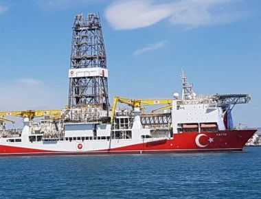 Η Άγκυρα κατασκευάζει γεωτρύπανο «για μεγάλα βάθη»: Το χρειάζεται για τα κοιτάσματα νοτίως της... Κρήτης